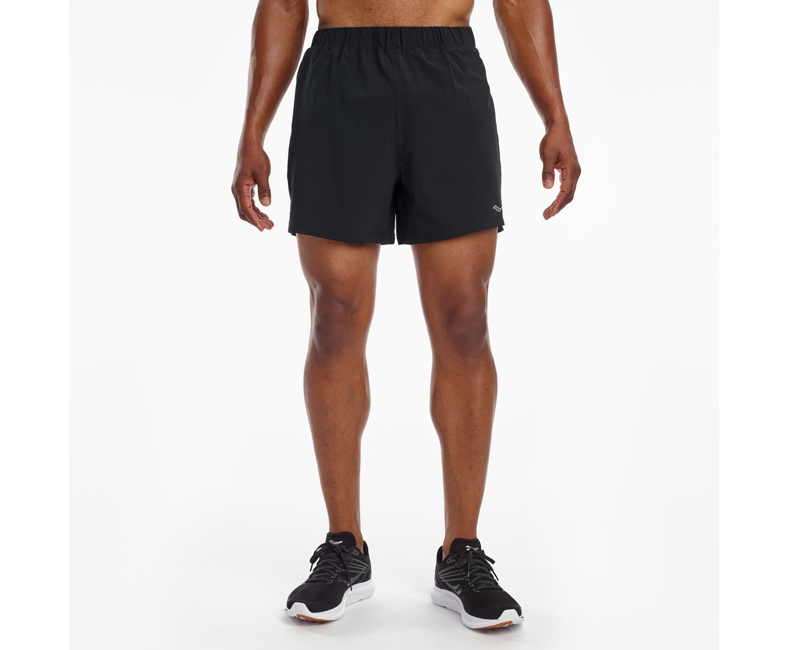 Men's Saucony Outpace 5" Shorts Black | Singapore 651QMAZ